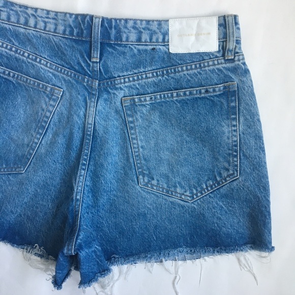 OUTLAND DENIM Annie High Rise Relaxed Former Blue Denim Jean Short Size 31 - Picture 6 of 17